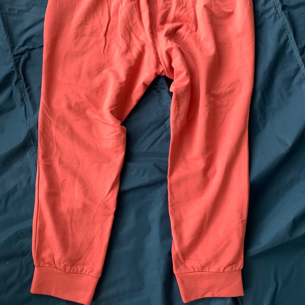 Nwt Peach/rust coloured light sweat pants